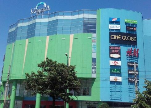 Livrare Botoșani – Uvertura Mall